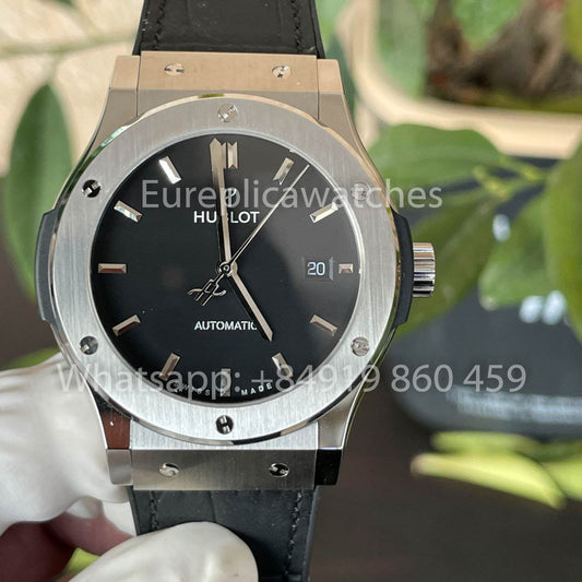 ساعة هوبلو كلاسيك فيوجن 542.NX.1171.RX 42 مم 1:1 أفضل نسخة طبق الأصل من HB Factory بمينا أسود وحزام جلدي