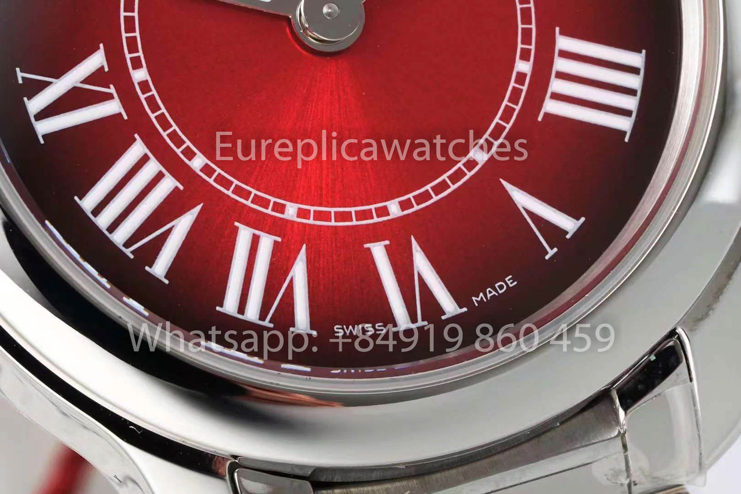 ساعة كارتييه روند موست دو كارتييه 29 مم 1:1 بيست كلون ايه اف فاكتوري، مينا حمراء