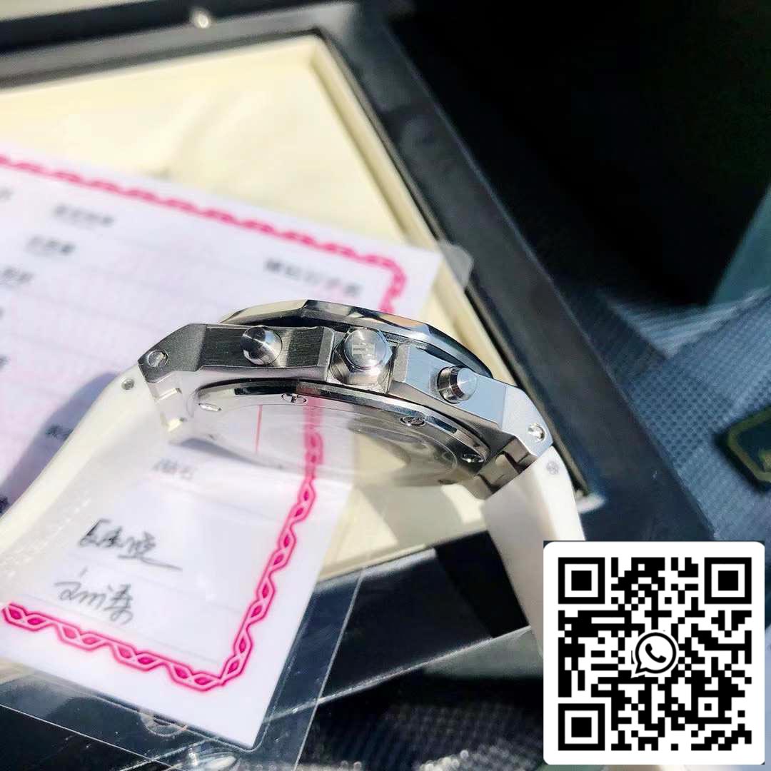 أوديمار بيجيه رويال أوك أوفشور ليدي ستيل بمينا بيضاء وإطار ماسي 26231ST.ZZ.D010CA.01